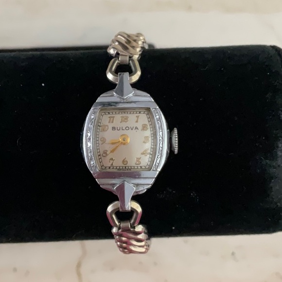 Bulova Watch 10K Gold La Petite Vintage Women Art Deco 1940s For Repair Or Parts main image 5